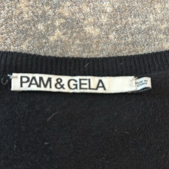 PAM & GELA SIZE L SWEATER V NECK WITH RED AND WHITE STARS CASHMERE & WOOL - Picture 2 of 12